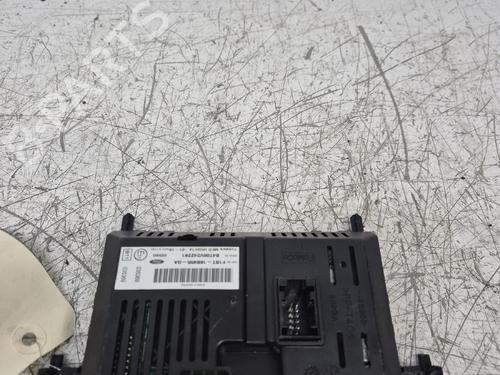 display-monitor-ford-fiesta-vi-cb1-ccn-2008-37704905 main image