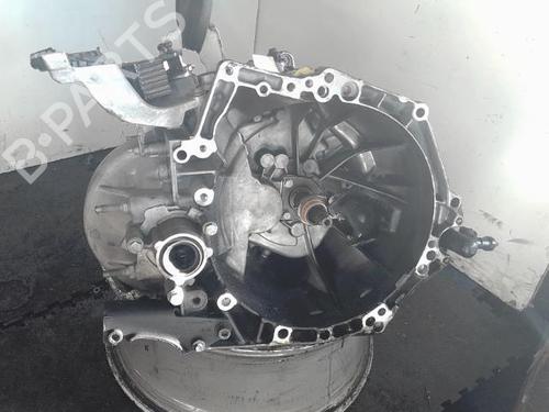 Used Gearbox Gearbox CITROËN C3 AIRCROSS II (2R_, 2C_) 1.5 BlueHDi 100 (2CYHYJ) (102 hp) 21675735 21675735