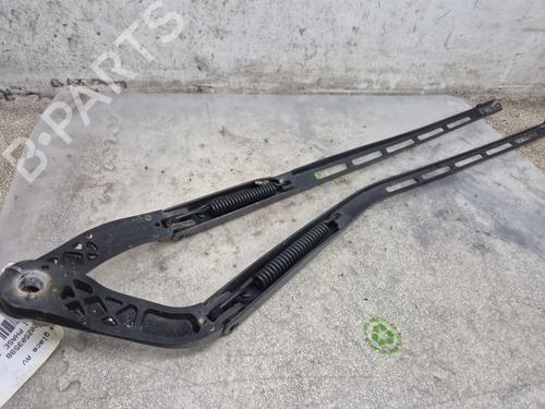 Used Front windshield wiper arm CITROËN C4 I (LC_) 1.6 HDi (90 hp) 30766847