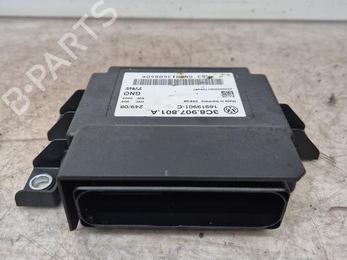 ecu-airbags-vw-passat-b6-3c2-2005-2006-2007-2008-2009-2010-2011-33210329 main image