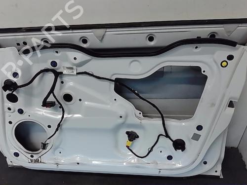Used Right front door AUDI A3 Sportback (8PA) 1.6 TDI (105 hp) 17725306
