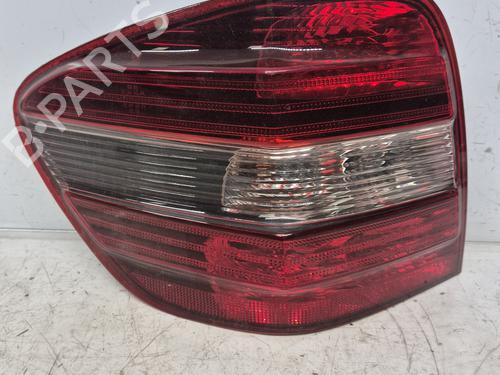 Used Left taillight Left taillight MERCEDES-BENZ M-CLASS (W164) [2005-2012] 34356061 34356061