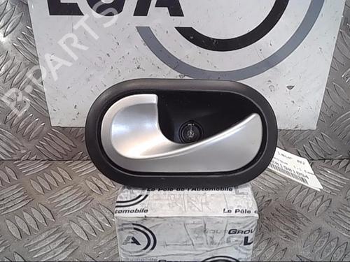 Used Front left interior door handle RENAULT WIND (E4M_) 1.2 TCe 100 (E4MF) (102 hp) 13864173