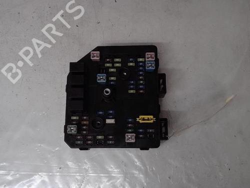 Fuse box CHEVROLET CAPTIVA (C100, C140) 2.2 D 4WD | BP15635313E1 