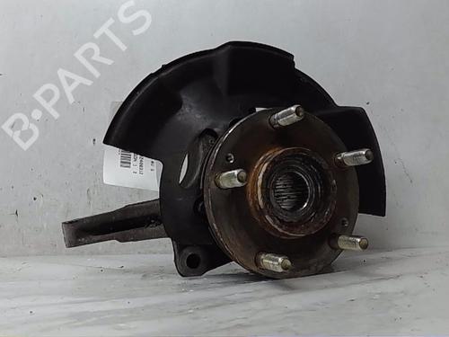 Used Left front steering knuckle HYUNDAI TUCSON (JM) 2.0 CRDi All-wheel Drive (140 hp) 17219269