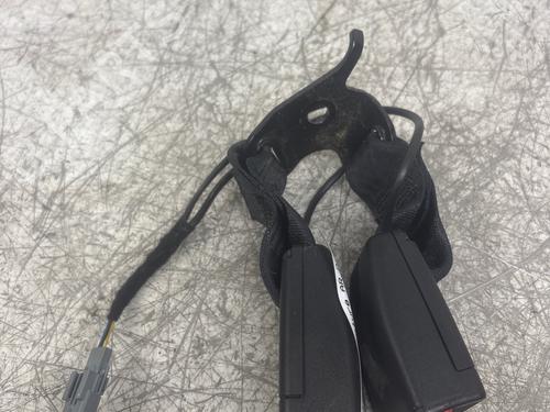 Seat buckle DACIA DUSTER (HM_) 1.5 dCi 115 (HMAD) | BP38915502I32 - Image 2