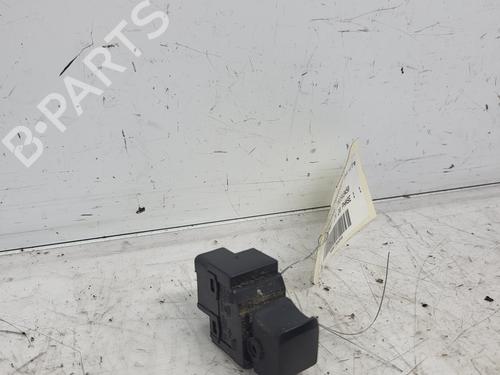 right-front-window-switch-hyundai-ix20-jc-2010-2011-2012-2013-2014-2015-2016-2017-2018-2019-34386425 main image