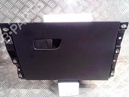 Used Glove box RENAULT CLIO V (B7_) 1.0 TCe 100 (B7MT) (101 hp) 30806989