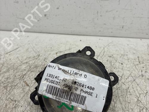 Used Right front fog light Right front fog light 39500901 39500901