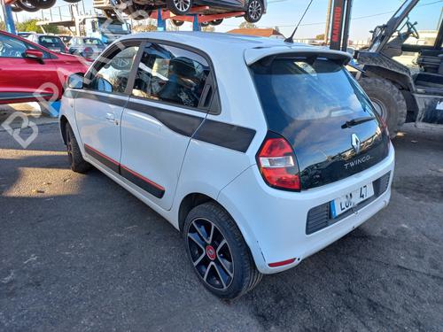 Fuse box RENAULT TWINGO III (BCM_, BCA_) 0.9 TCe 90 (BCM9, BCM2) | BP34229121E1  - Image 15