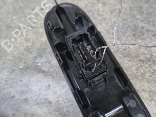 Right front window switch CITROËN C3 II (SC_) 1.4 HDi 70 (SC8HZC, SC8HR0, SC8HP4) | BP30139679I26