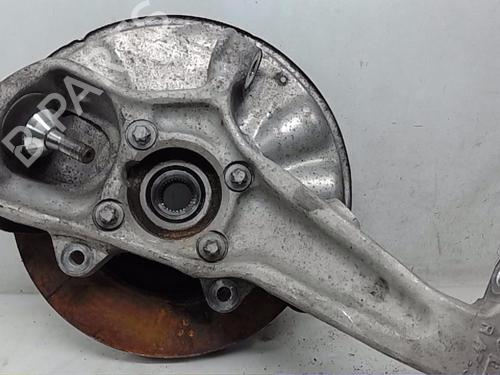 Used Right front steering knuckle MERCEDES-BENZ M-CLASS (W166) ML 350 BlueTEC 4-matic (166.024, 166.023) (258 hp) 14564606