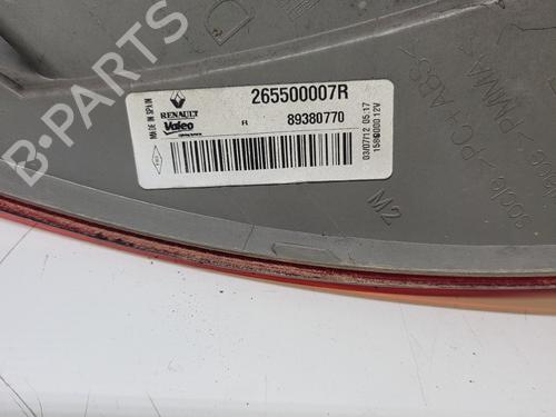 Farolim direito Farolim direito RENAULT MEGANE III Hatchback (BZ0/1_, B3_) 1.5 dCi (86 hp) 35935584 35935584