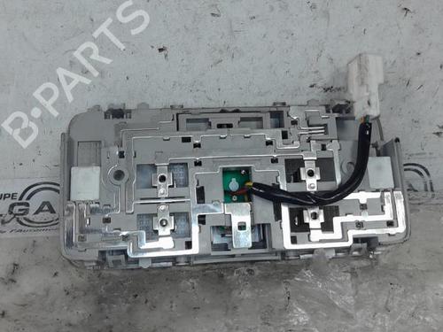 Used Interior roof light RENAULT KOLEOS I (HY_) 2.0 dCi 4x4 (HY0K) (150 hp) 18203504