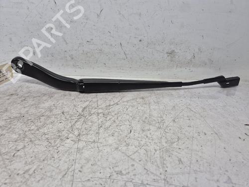 Used Front windshield wiper arm Front windshield wiper arm 36834353 36834353