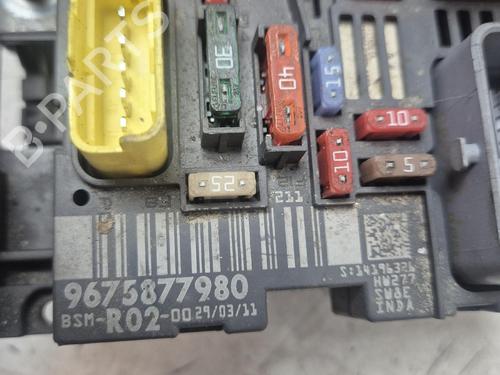 Used Fuse box Fuse box PEUGEOT 5008 (0U_, 0E_) 2.0 HDi 150 / BlueHDi 150 (150 hp) 39083159 39083159