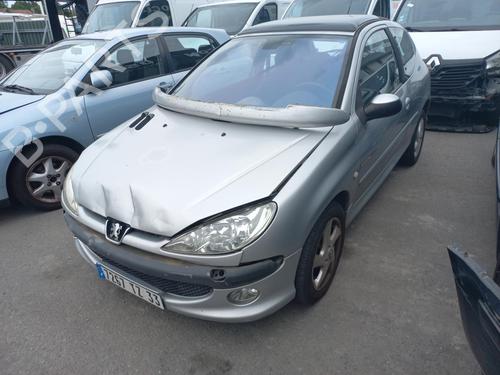 Left mirror PEUGEOT 206 Hatchback (2A/C) 2.0 HDI 90 | BP22018264C26 