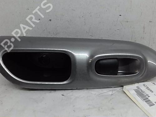 Used Right rear window switch NISSAN JUKE (F15) 1.5 dCi (110 hp) 13835702