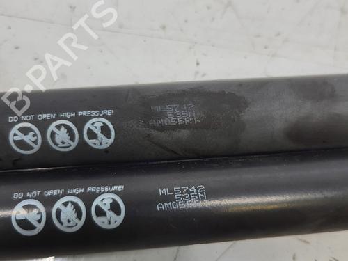 tailgate-lift-support-vw-golf-v-1k1-2003-2004-2005-2006-2007-2008-2009-2010-36053703 main image