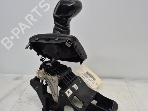 Used Gear lever CITROËN C3 III (SX) 1.2 PureTech 82 (83 hp) 31151459