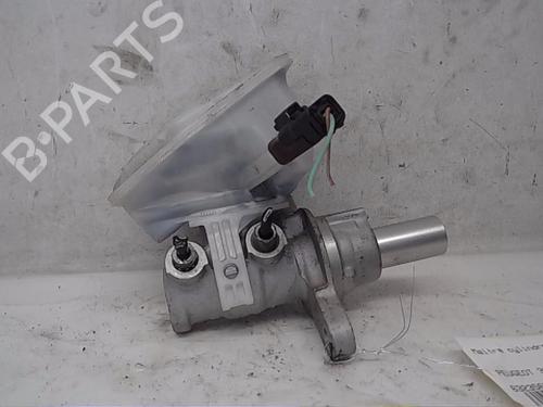 Used Brake master cylinder PEUGEOT 308 SW I (4E_, 4H_) 1.6 HDi (109 hp) 14523365