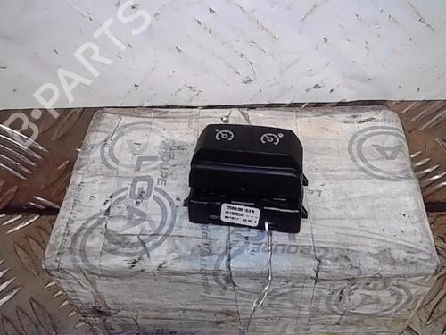 Used Switch DACIA DUSTER (HM_) 1.3 TCe 150 (HMM3) (150 hp) 14557312