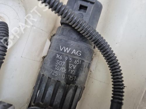 Windscreen washer tank VW SCIROCCO III (137, 138) 2.0 TDI | BP29621192C113 