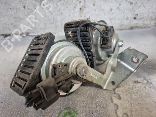 Horn FORD FOCUS III Saloon  | BP29516527E13 