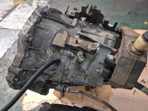Gearbox RENAULT MASTER II Van (FD) 2.5 dCi (FD01, FD0Y, FD21, FD2Y, FD31, FD71, FD7Y, FD81,... | BP30163833M3