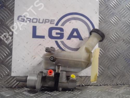 Used Brake master cylinder RENAULT CLIO III (BR0/1, CR0/1) [2005-2014]  14521126