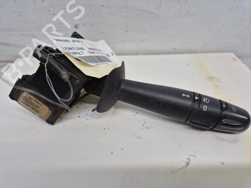 Used Switch Switch RENAULT TRAFIC II Van (FL) 2.0 dCi 115 (FL01, FL0U, FL00, FL0H, FL0M) (114 hp) 33477138 33477138