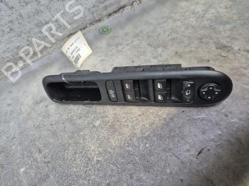 Used Left front window switch PEUGEOT 3008 I MPV (0U_) 1.6 HDi (114 hp) 29845894