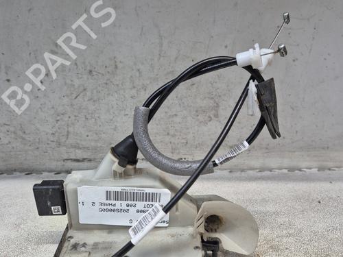 Used Front left lock PEUGEOT 208 I (CA_, CC_) [2012-2020]  26945011