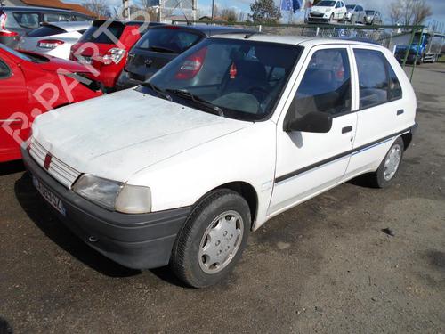 Right headlight PEUGEOT 106 II (1A_, 1C_) 1.5 D | BP13864940C29 
