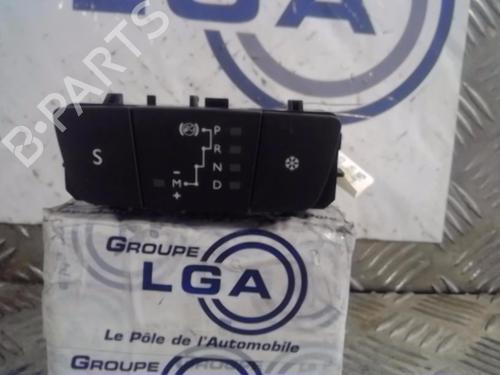 Used Gear lever CITROËN C3 AIRCROSS II (2R_, 2C_) 1.2 PureTech 110 (2RHNZB, 2RHNZW, 2RHNPX, 2RHNPJ) (110 hp) 14550931
