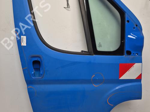 right-front-door-peugeot-boxer-van-2006-33210734 main image