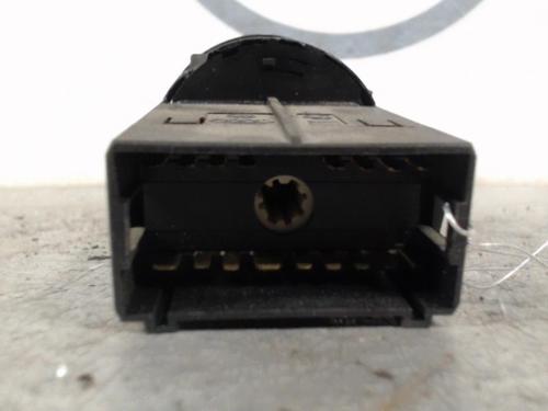 Headlight switch VW POLO (6N2)  | BP14548454I24 