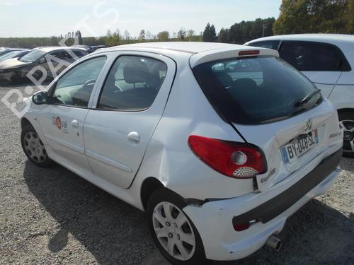 Right mirror PEUGEOT 206+ (2L_, 2M_) 1.4 i | BP13840972C27