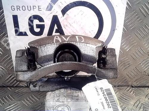 Used Right front brake caliper RENAULT KADJAR (HA_, HL_) 1.2 TCe 130 (HLMR) (130 hp) 14522081