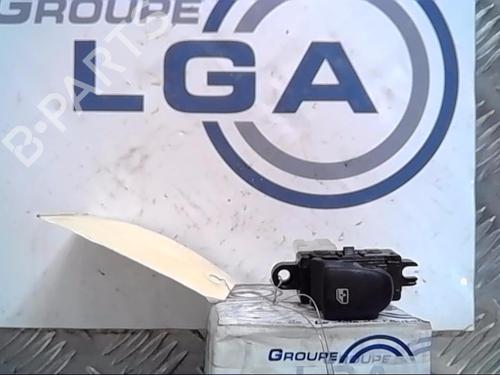 Used Left rear window switch RENAULT KADJAR (HA_, HL_) 1.5 BLUE dCi 115 (HLA6) (116 hp) 13864272