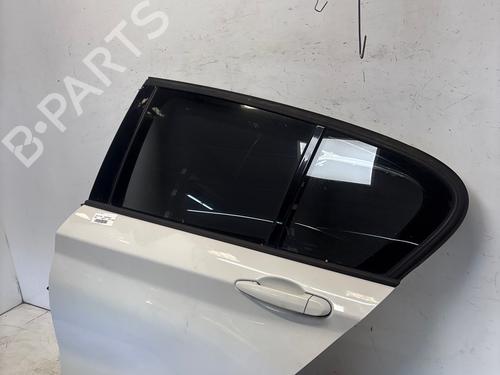 Used Left rear door Left rear door 38157329 38157329