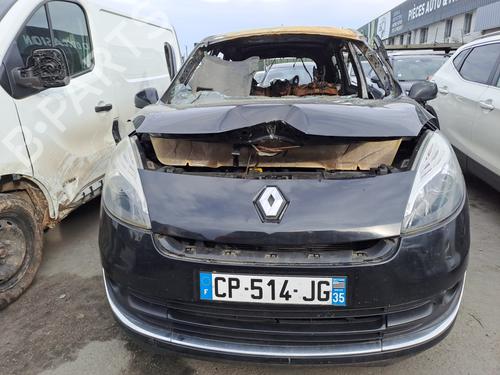 Left headlight RENAULT SCÉNIC III (JZ0/1_) 1.5 dCi | BP25300130C28