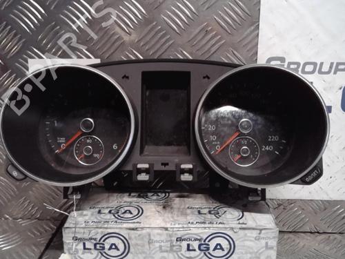 Used Instrument cluster VW GOLF VI (5K1) [2008-2014]  31119298