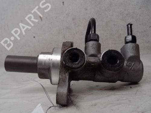 Used Brake master cylinder KIA SPORTAGE IV (QL, QLE) 1.6 CRDi Eco-Dynamics+ (116 hp) 15656993