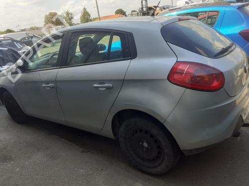Fuse box FIAT BRAVO II (198_) 1.6 D Multijet (198AXM1B) | BP14569673E1 
