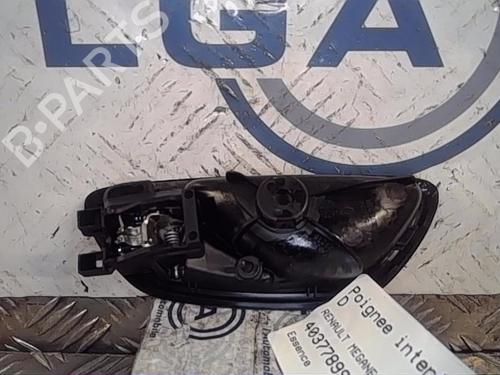 Højre fortil invendig håndtag RENAULT MEGANE IV Hatchback (B9A/M/N_) 1.8 RS TCe 280 (B9M6) (279 hp) 13859445