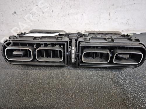 Used Air vent Air vent CITROËN C3 III (SX) 1.5 BlueHDi 100 (SXYHYP, SXYHTU) (102 hp) 34048694 34048694