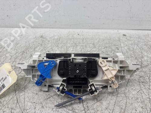 climate-control-renault-twingo-ii-cn0_-2007-38736576 main image