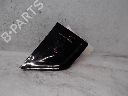 Used Warning switch VW POLO VI (AW1, BZ1, AE1) 1.0 TSI (95 hp) 15489428