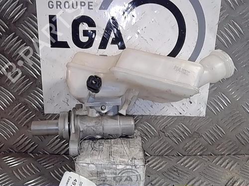 Used Brake master cylinder DS DS 3 (SA_) [2015-2019]  14522425